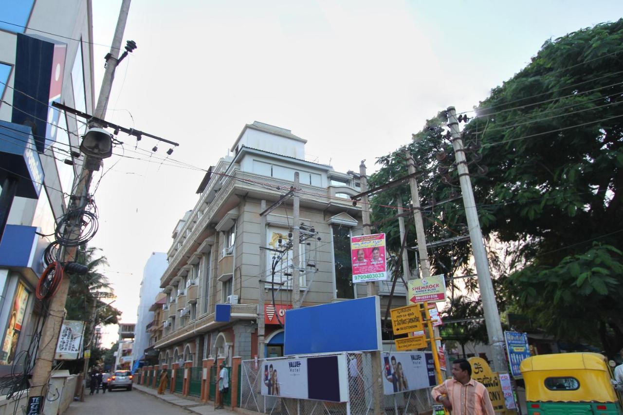 Oyo 5345 Hotel Sai Rennaissance Bangalore Exteriör bild